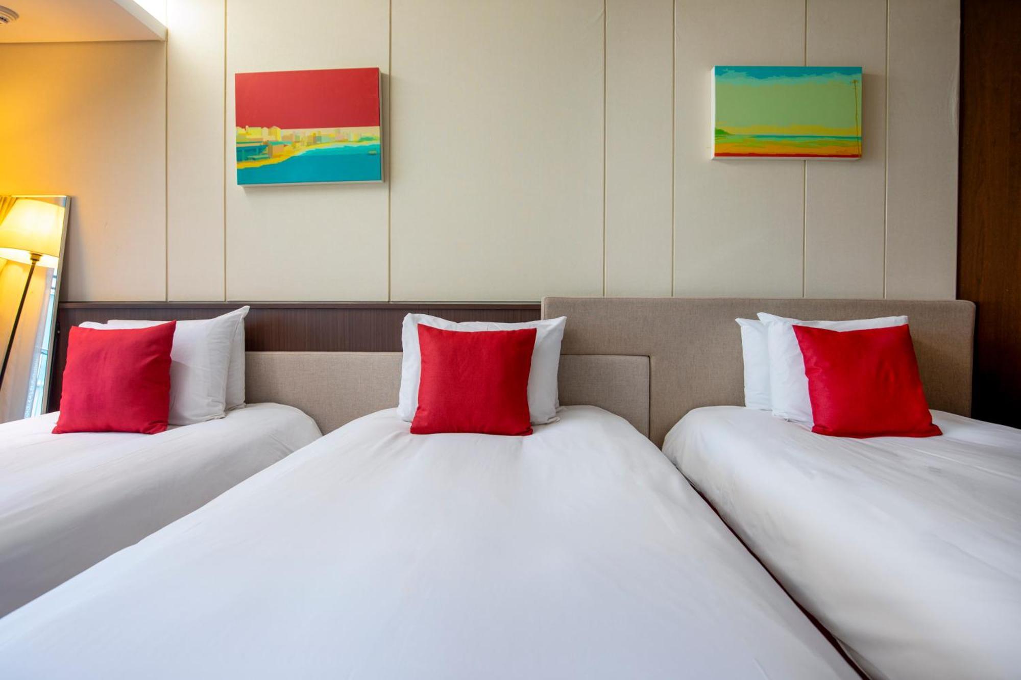 Отель Ramada By Wyndham Jeju Hamdeok Экстерьер фото